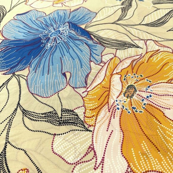 Tecido Viscose Floral Colorido Pontilhado • Luema Tecidos