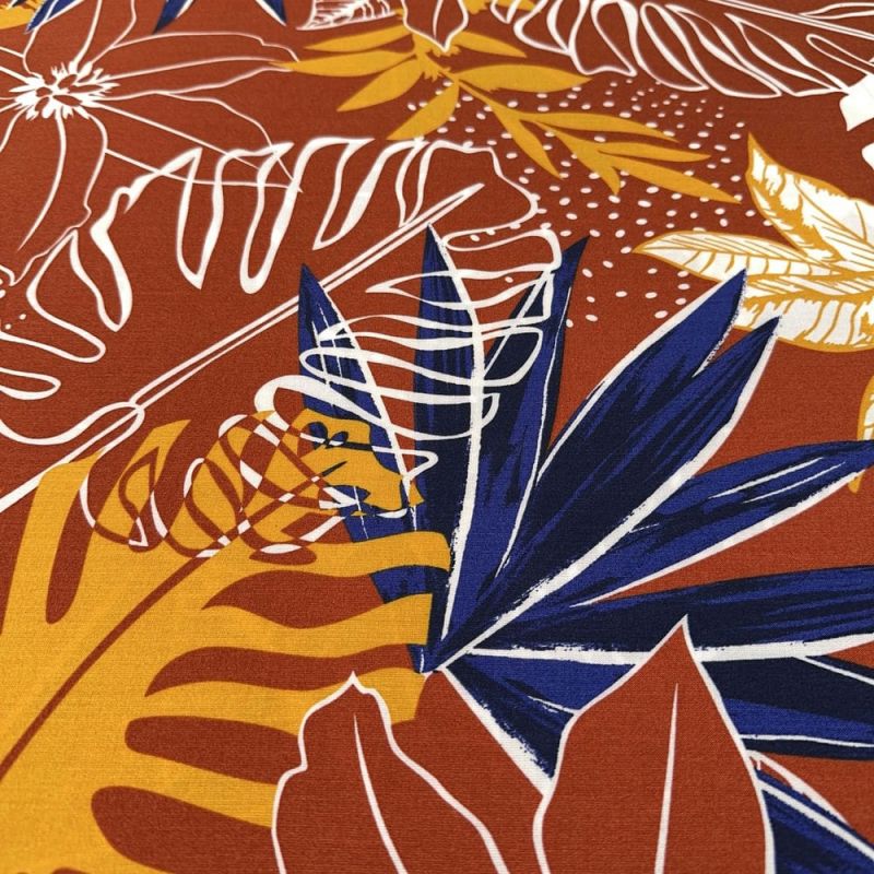 Tecido Viscose Estampada Folhagens Colorido Fundo Chocolate • Luema