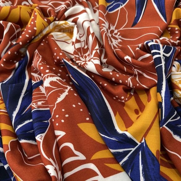 Tecido Viscose Estampada Folhagens Colorido Fundo Chocolate • Luema