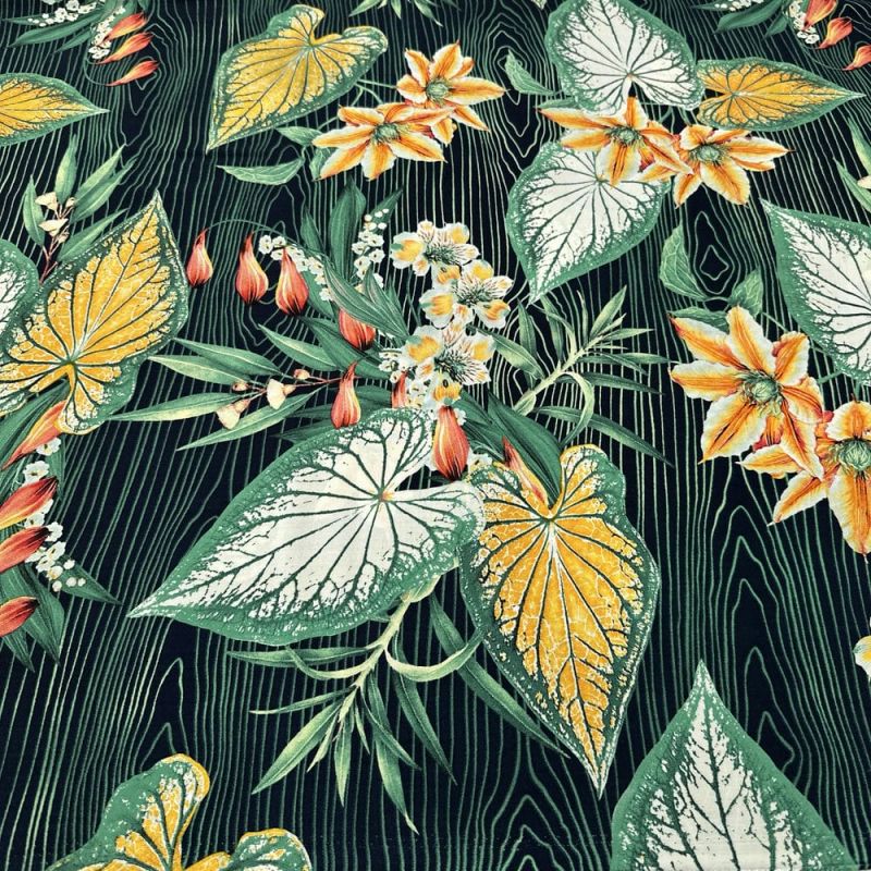 Tecido Viscose Floral e Folhagens Fundo Casca de Árvore • Luema Tecido Viscose Floral e Folhagens Fundo Casca de Árvore • Luema