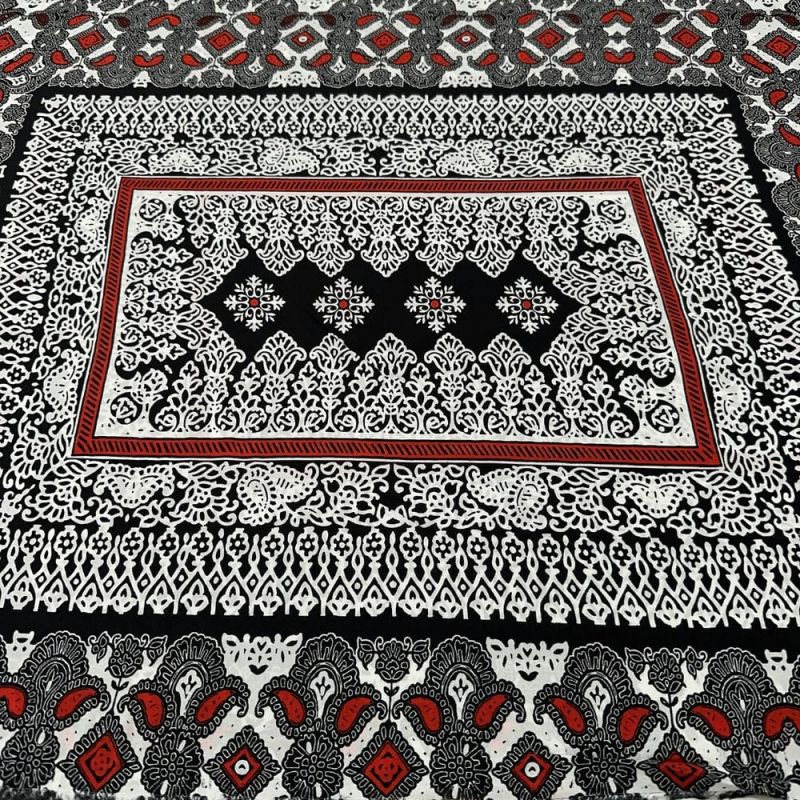 Tecido Viscose Estampada Lenços Paisley • Luema Tecidos Tecido Viscose Estampada Lenços Paisley • Luema Tecidos