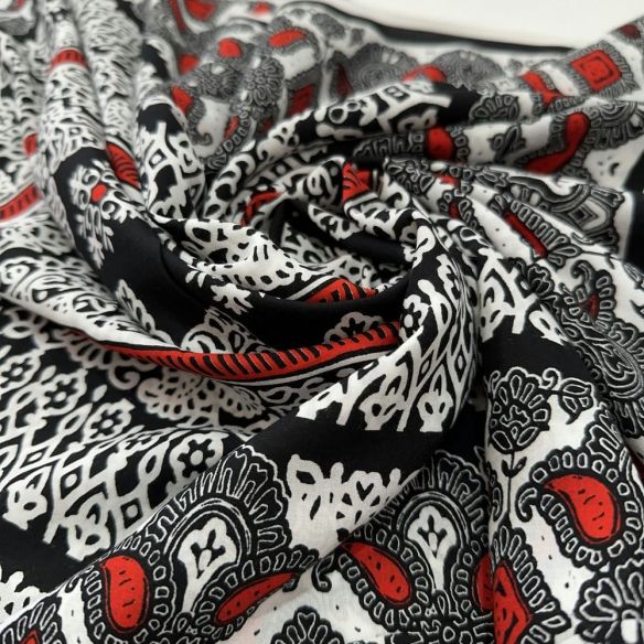 Tecido Viscose Estampada Lenços Paisley • Luema Tecidos Tecido Viscose Estampada Lenços Paisley • Luema Tecidos