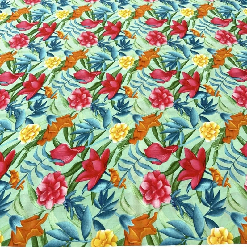 Tecido Viscose Estampada Floral Coloridos Fundo verde • Luema Tecidos