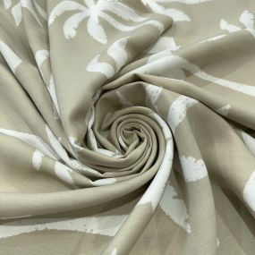Tecido Viscose Estampada Palmeira Fundo Bege Tecido Viscose Estampada Palmeira Fundo Bege • Luema Tecidos
