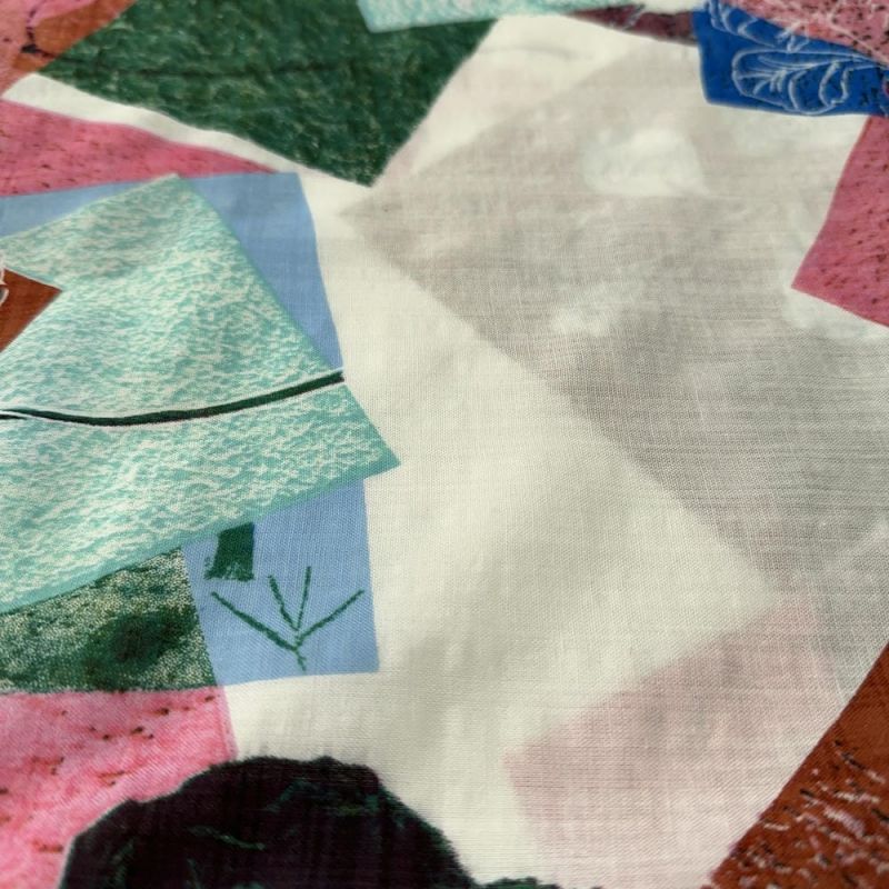 Tecido Cambraia de Algodão Squared Flowers • Luema Tecidos