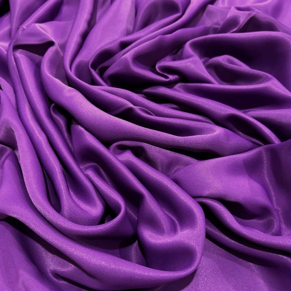 Tecido Crepe Patou Magenta • Luema Tecidos