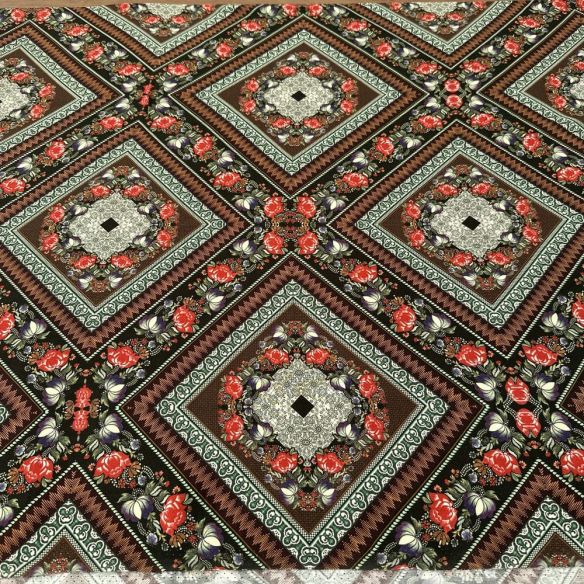 Tecido Viscose Quadros Floral • Luema Tecidos