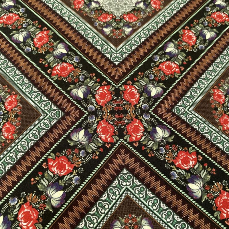 Tecido Viscose Quadros Floral • Luema Tecidos