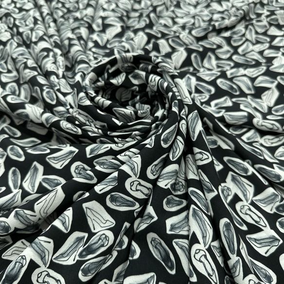 Tecido Crepe de Chine Seda Pura Sapatinhos • Luema Tecidos