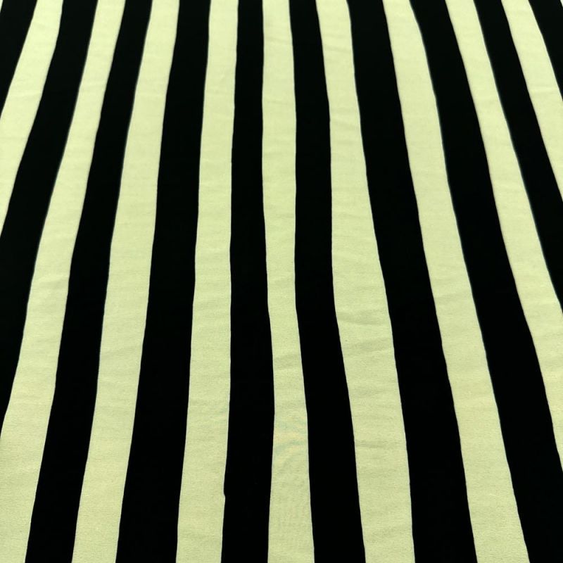 Tecido Crepe de Chine Seda Pura Listra Off e Preto • Luema Tecidos