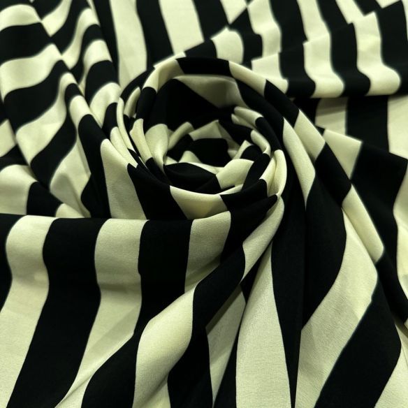 Tecido Crepe de Chine Seda Pura Listra Off e Preto • Luema Tecidos