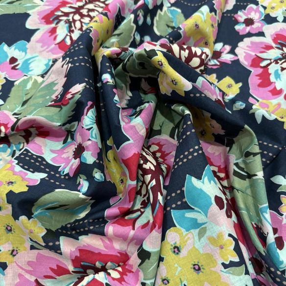 Tecido Cambraia de Algodão Floral Colorido Fundo Azul • Luema Tecidos
