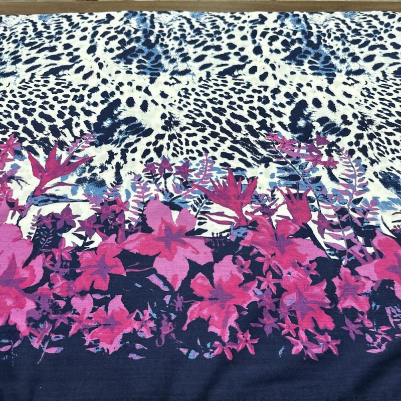 Tecido Viscose Barrado Onça Rosa e Azul • Luema Tecidos Tecido Viscose Barrado Onça Rosa e Azul • Luema Tecidos