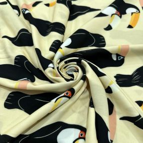 Tecido Viscose Tucanos Fundo Creme Tecido Viscose Tucanos Fundo Creme • Luema Tecidos