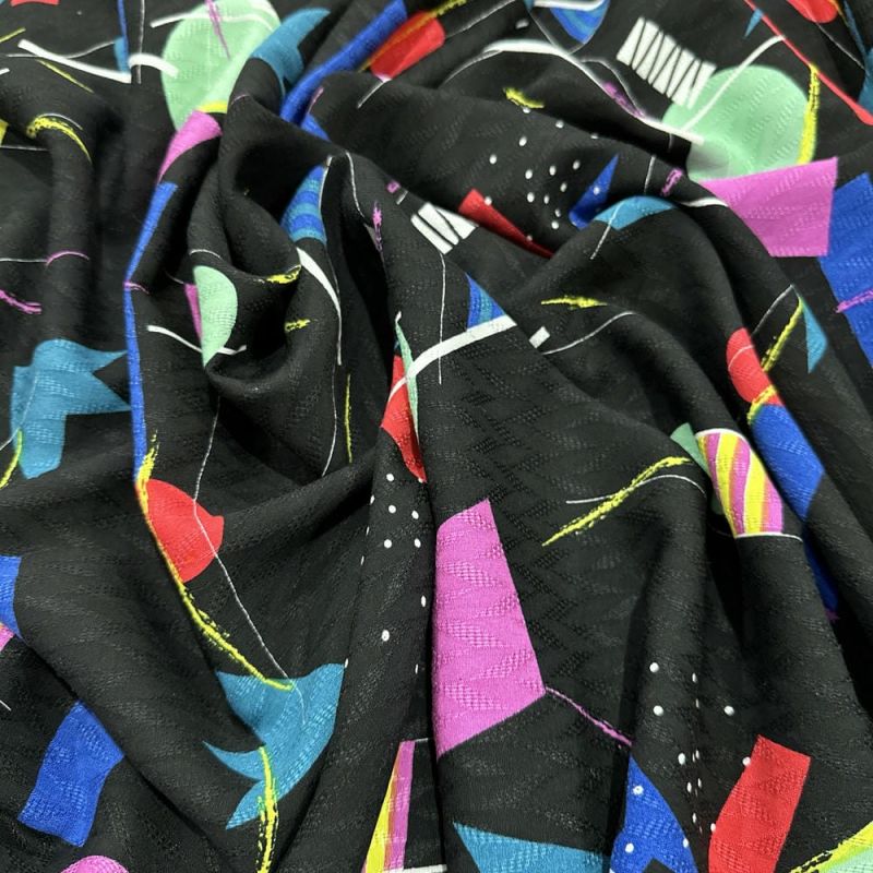 Tecido Viscose Jacquard Geométrico Colorido • Luema Tecidos Tecido Viscose Jacquard Geométrico Colorido • Luema Tecidos