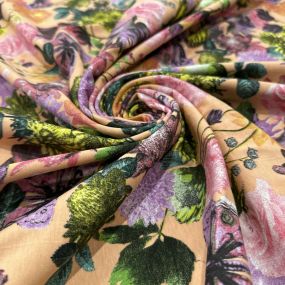 Tecido Viscolycra Estampada Floral e Borboletas Tecido Viscolycra Estampada Floral e Borboletas • Luema Tecidos 2