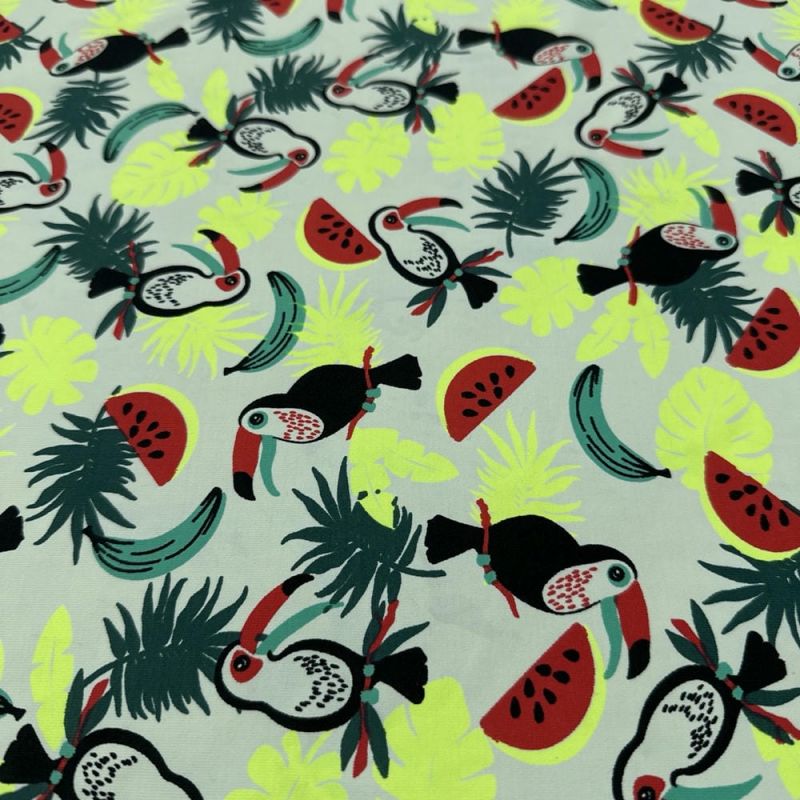 Tecido Malha Fluity Tucanos e Frutas • Luema Tecidos