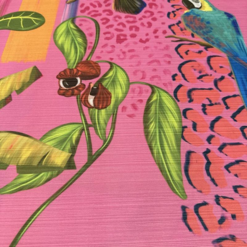 Tecido Crepe de Malha Canelada Aves Fundo Rosa • Luema Tecidos