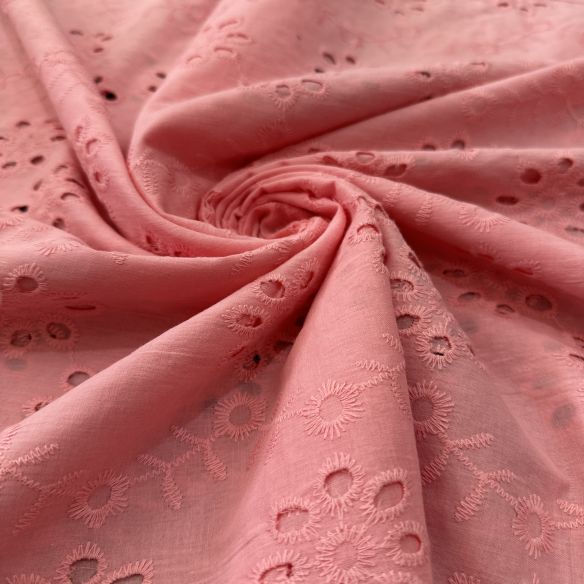 Tecido Laise de algodão Bordada Romantic Rosa • Luema Tecidos