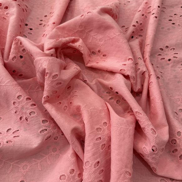 Tecido Laise de algodão Bordada Romantic Rosa • Luema Tecidos