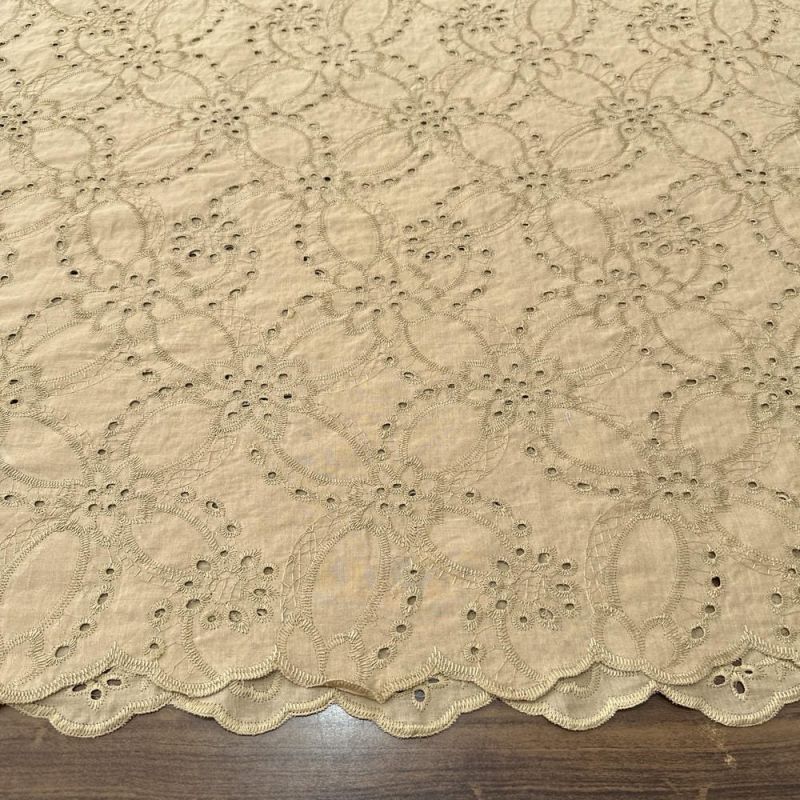 Tecido Laise de algodão Bordada Bege • Luema Tecidos Tecido Laise de algodão Bordada Bege • Luema Tecidos