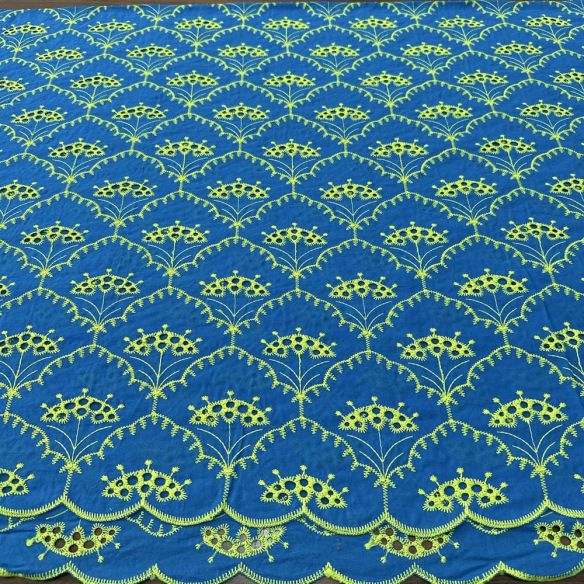 Tecido Laise de algodão Bordada Azul e Amarelo • Luema Tecidos Tecido Laise de algodão Bordada Azul e Amarelo • Luema Tecidos