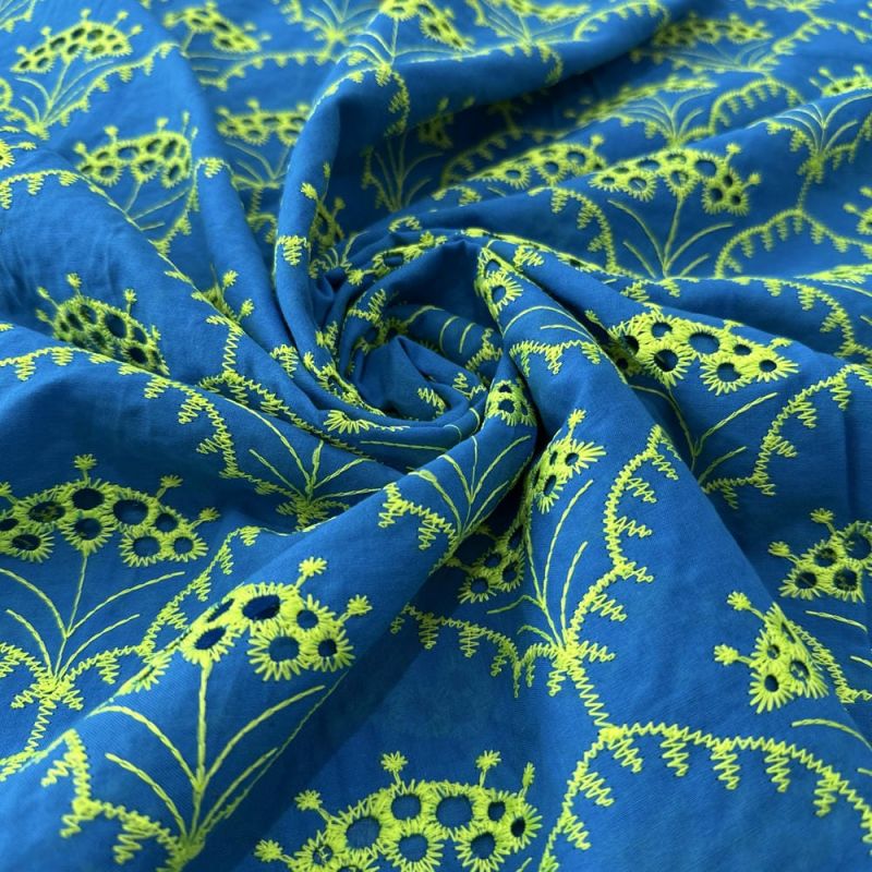 Tecido Laise de algodão Bordada Azul e Amarelo • Luema Tecidos Tecido Laise de algodão Bordada Azul e Amarelo • Luema Tecidos
