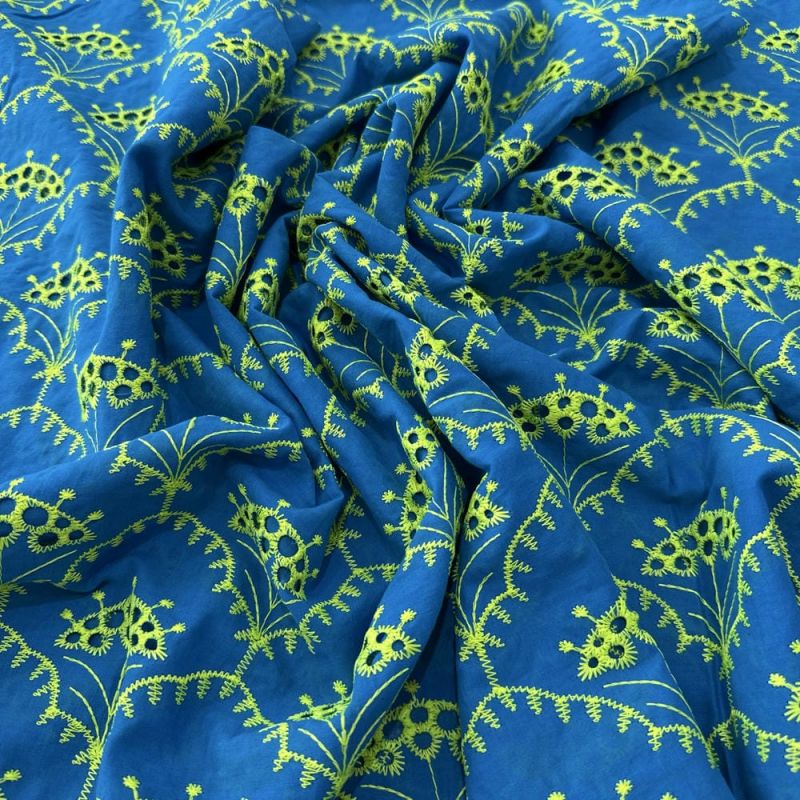Tecido Laise de algodão Bordada Azul e Amarelo • Luema Tecidos Tecido Laise de algodão Bordada Azul e Amarelo • Luema Tecidos