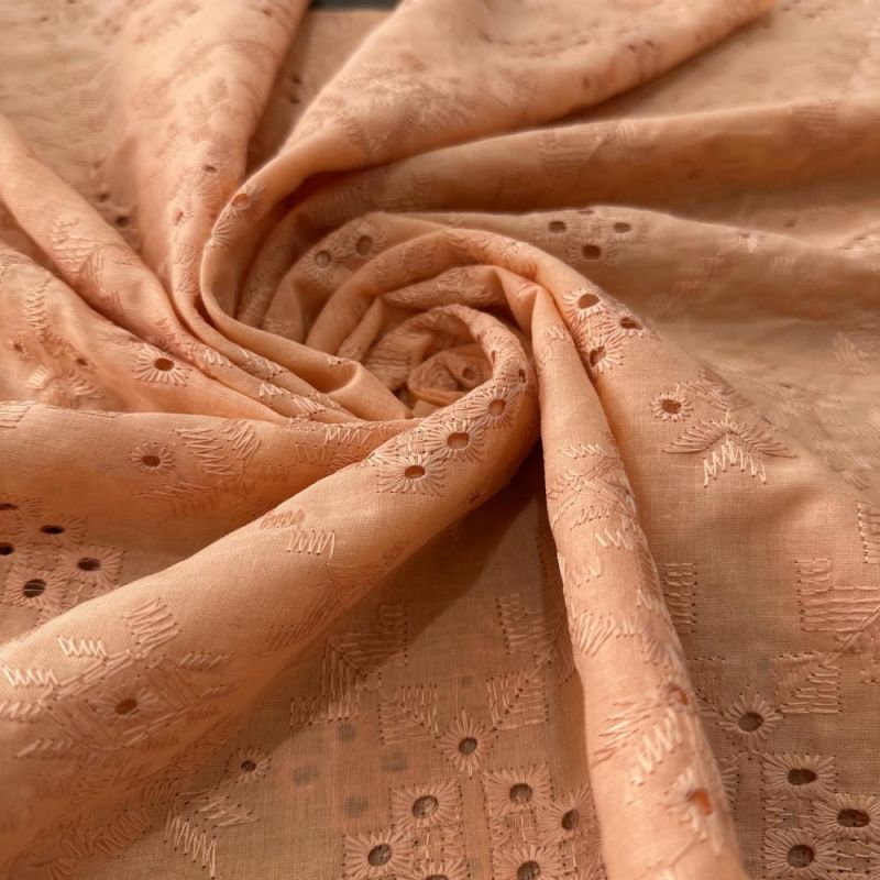 Tecido Laise de algodão Bordada Laranja Claro • Luema Tecidos