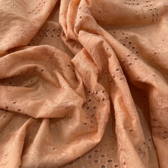 Tecido Laise de algodão Bordada Laranja Claro • Luema Tecidos