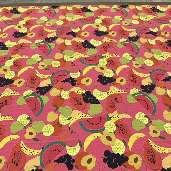Tecido Malha Fluity Estampada Frutas Fundo Rosa • Luema Tecidos