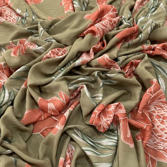 Tecido Viscose Estampada Floral Fundo Bege • Luema Tecidos Tecido Viscose Estampada Floral Fundo Bege • Luema Tecidos