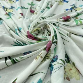 Tecido Viscose Estampada Digital Floral Branco Tecido Viscose Estampada Digital Floral Branco • Luema Tecidos 2