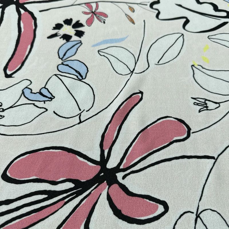Tecido Crepe Viscose Estampada Flowers • Luema Tecidos