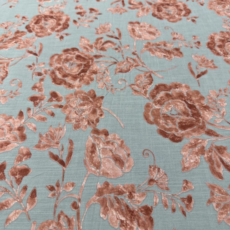 Tecido Viscolinho Estampado Floral Fundo Azul Claro • Luema Tecidos