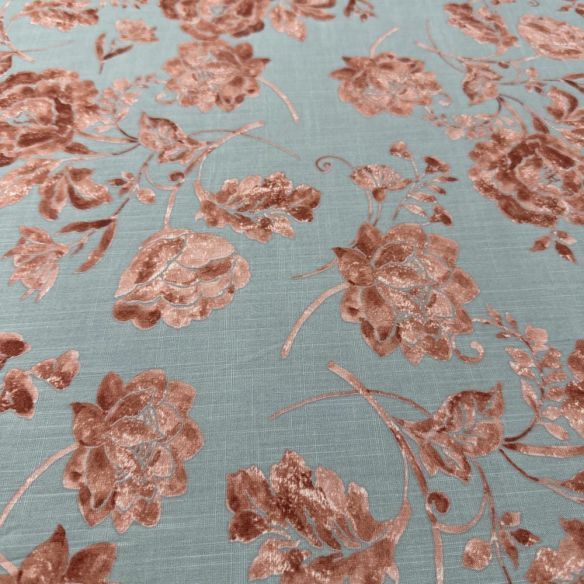 Tecido Viscolinho Estampado Floral Fundo Azul Claro • Luema Tecidos