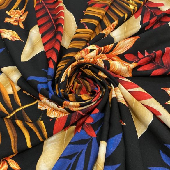 Tecido Viscolinho Estampado Preto Floral Colorido • Luema Tecidos Tecido Viscolinho Estampado Preto Floral Colorido • Luema Tecidos