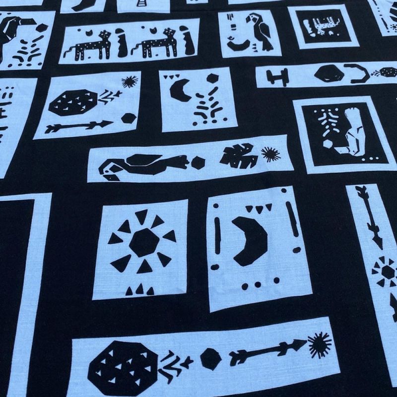 Tecido Viscolinho Estampado Quadros Preto e Azul • Luema Tecidos