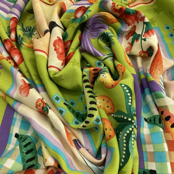 Tecido Viscolinho Estampado Tropical Fauna • Luema Tecidos