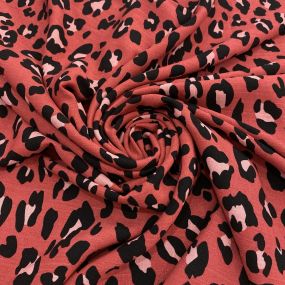 Tecido Viscolinho Estampado Onça Fundo Vermelho Tecido Viscolinho Estampado Onça Fundo Vermelho • Luema Tecidos