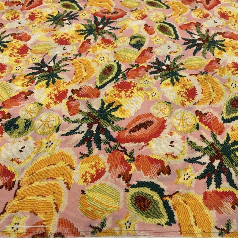 Tecido Viscose Estampada Frutas Pixels • Luema Tecidos