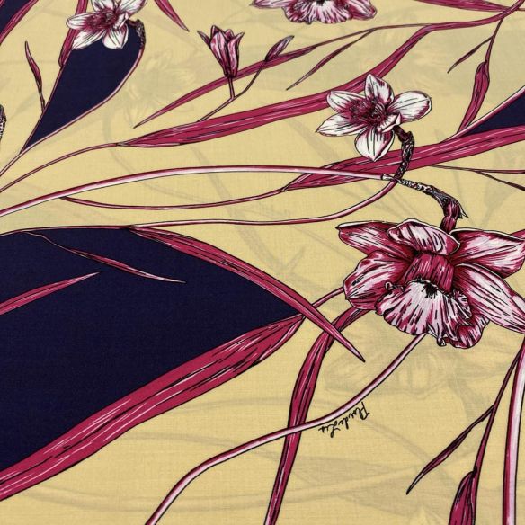 Tecido Viscose Estampada Floral Amarelo FDL • Luema Tecidos