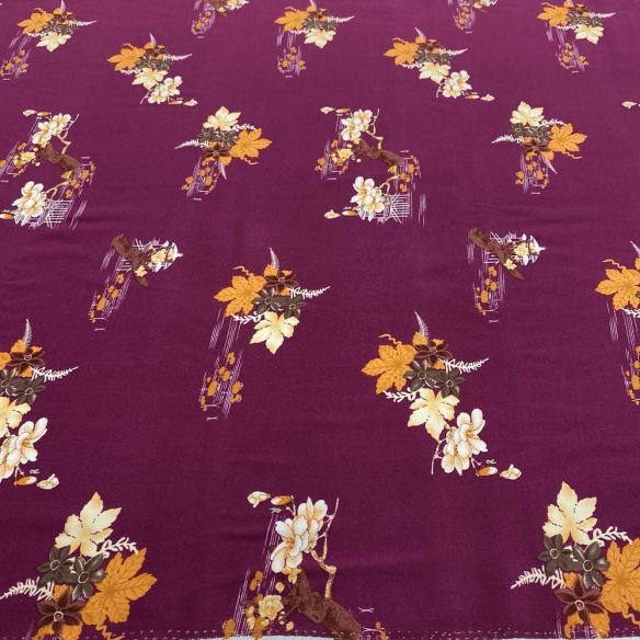 Tecido Viscose Estampada Floral Fundo Magenta • Luema Tecidos