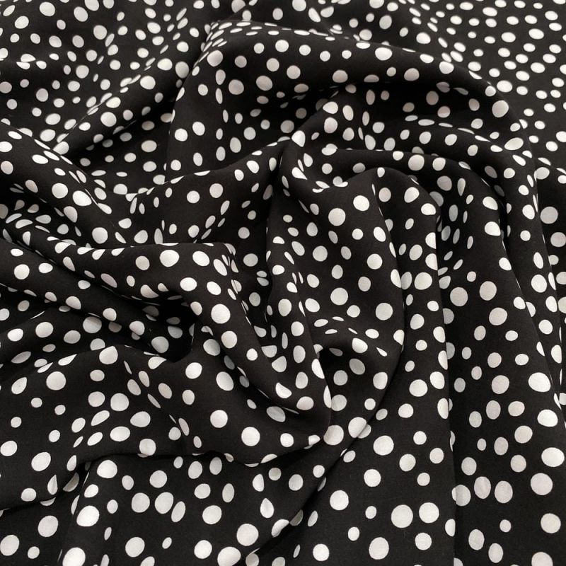 Tecido Viscose Poá Abs Preto e Branco • Luema Tecidos Tecido Viscose Poá Abs Preto e Branco • Luema Tecidos