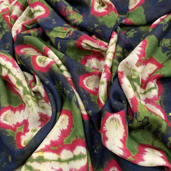 Tecido Viscose Estampada Tie Die Colorido • Luema Tecidos Tecido Viscose Estampada Tie Die Colorido • Luema Tecidos