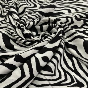 Tecido Viscose Estampada Zebra Tecido Viscose Estampada Zebra • Luema Tecidos 2