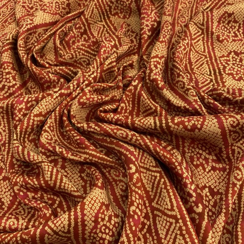 Tecido Viscoseda Estampada Bege e Marrom • Luema Tecidos