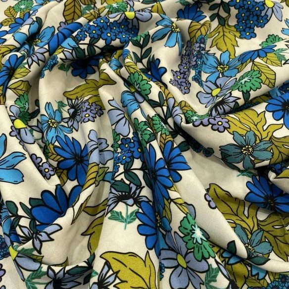 Tecido Viscose Estampada Floral Tons de Verde • Luema Tecidos