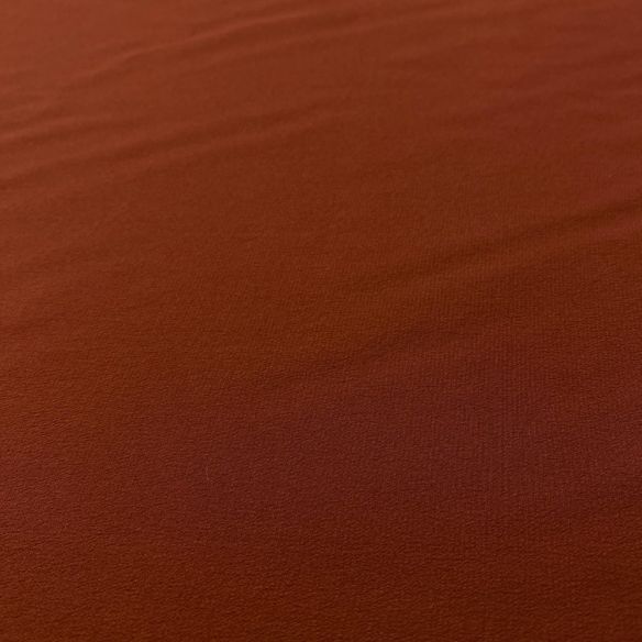 Tecido Crepe de Chine Seda Pura Terracota • Luema Tecidos