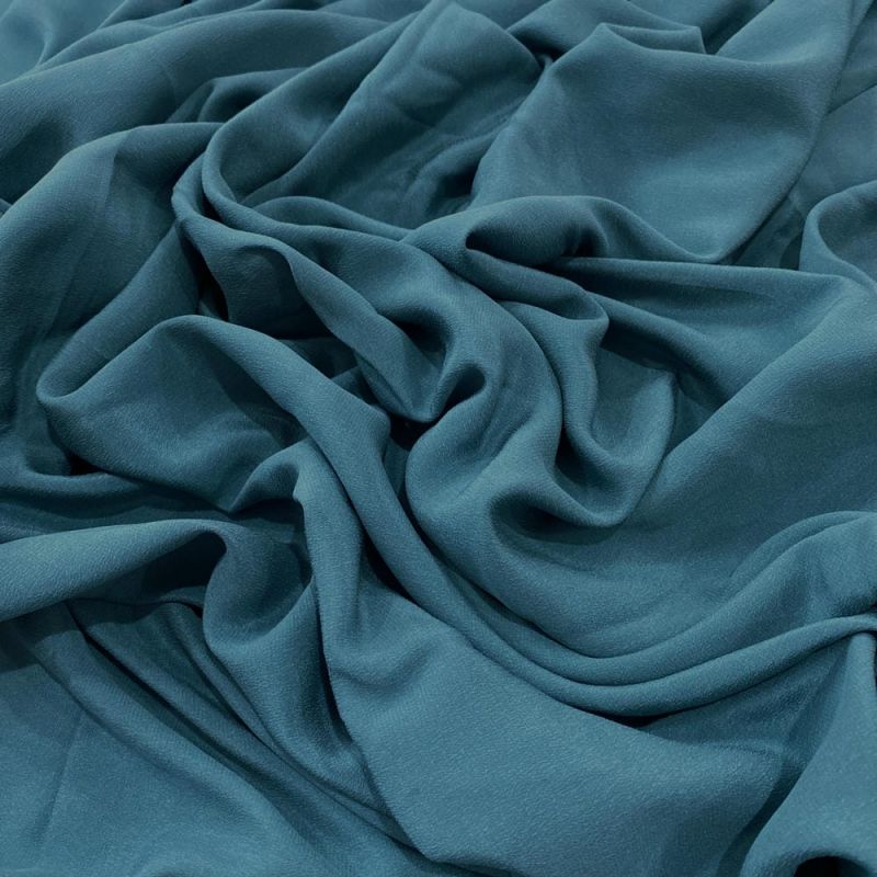Tecido Crepe de Chine Seda Pura Azul Dust • Luema Tecidos